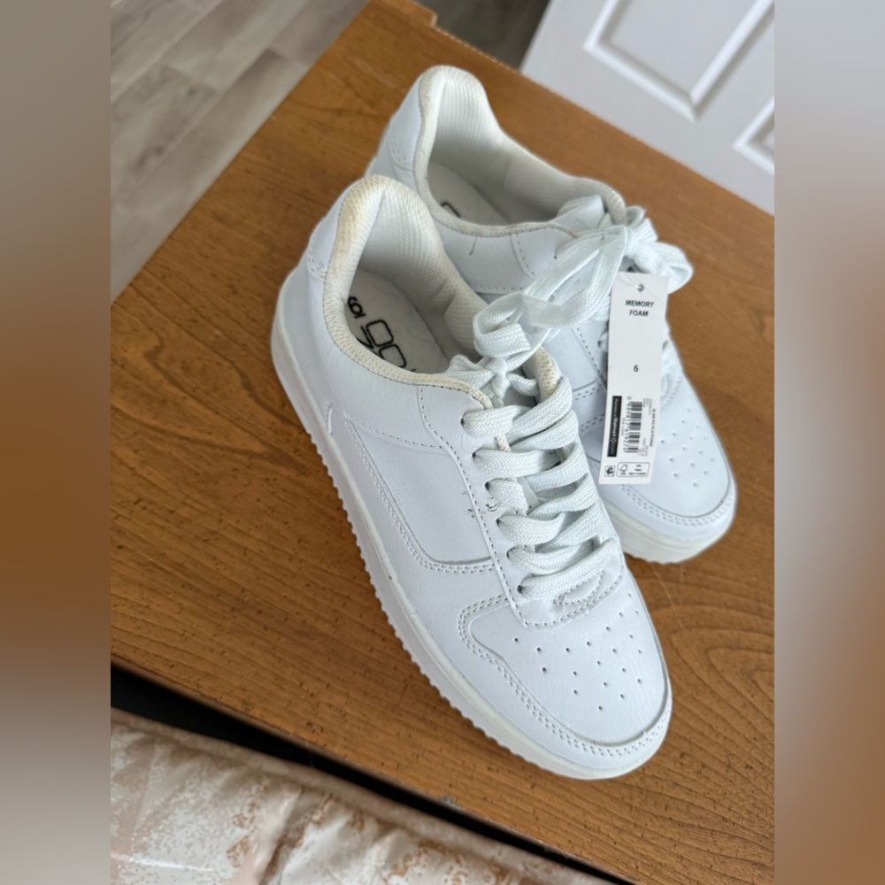 White Low-Top Sneakers